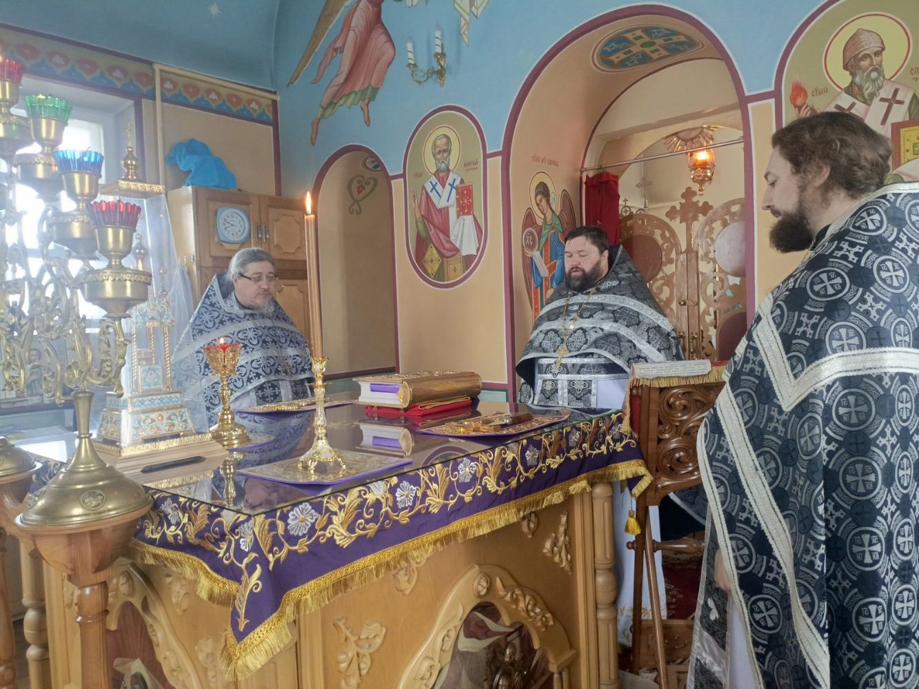 Духовенство Малоархангельского района совершило Литургию Преждеосвященных Даров